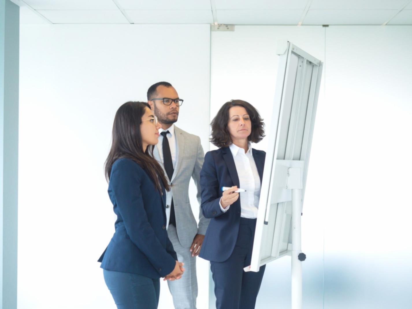 Business meeting showing foundation building techniques in negotiation training